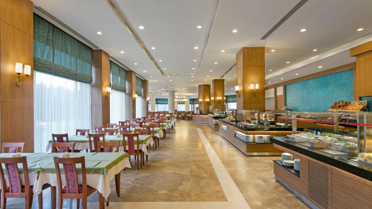 Oezkaymak Select Resort Alanya Exterior foto